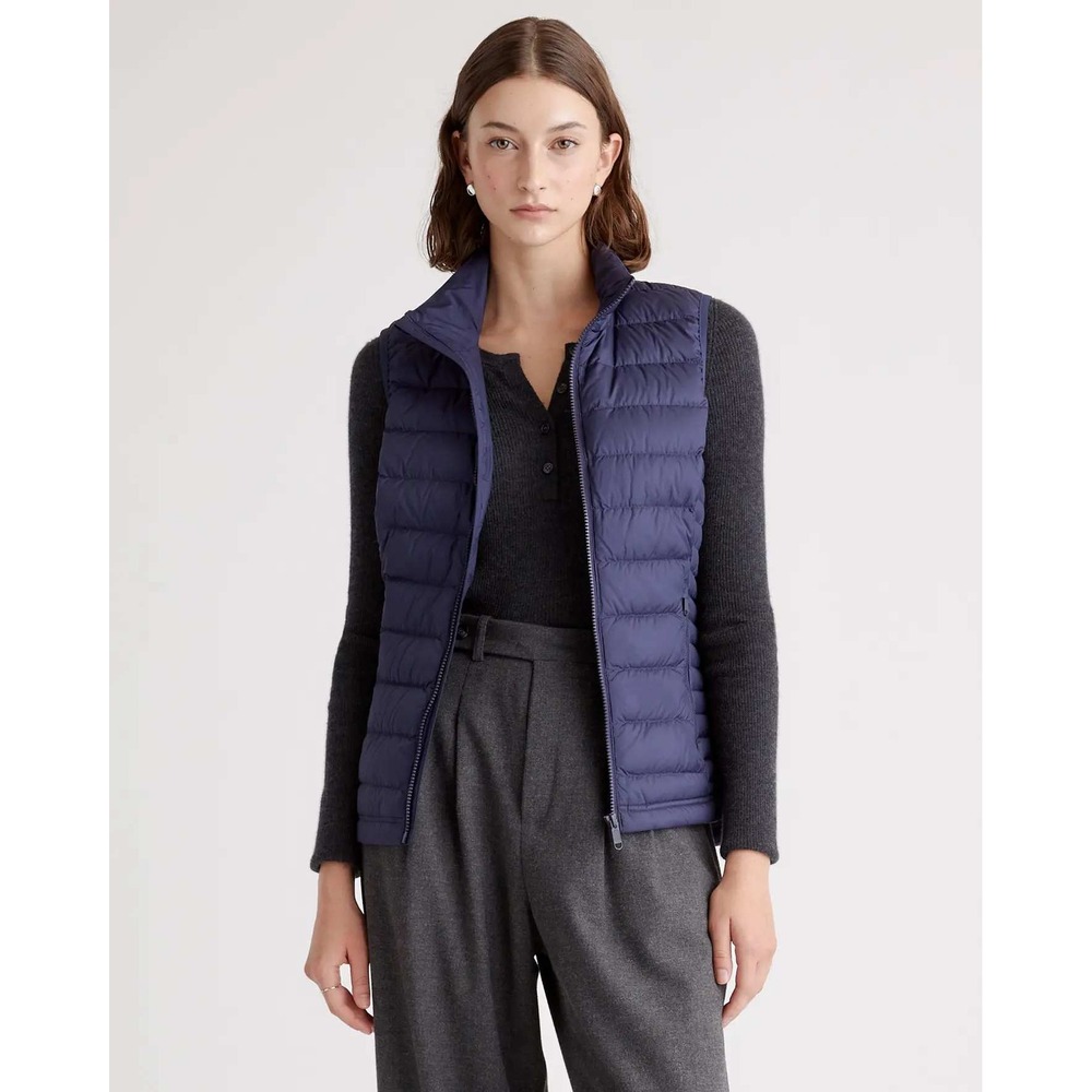 Quince Womens Lightweight Down Packable Puffer Vest Navy Blue Large NWT